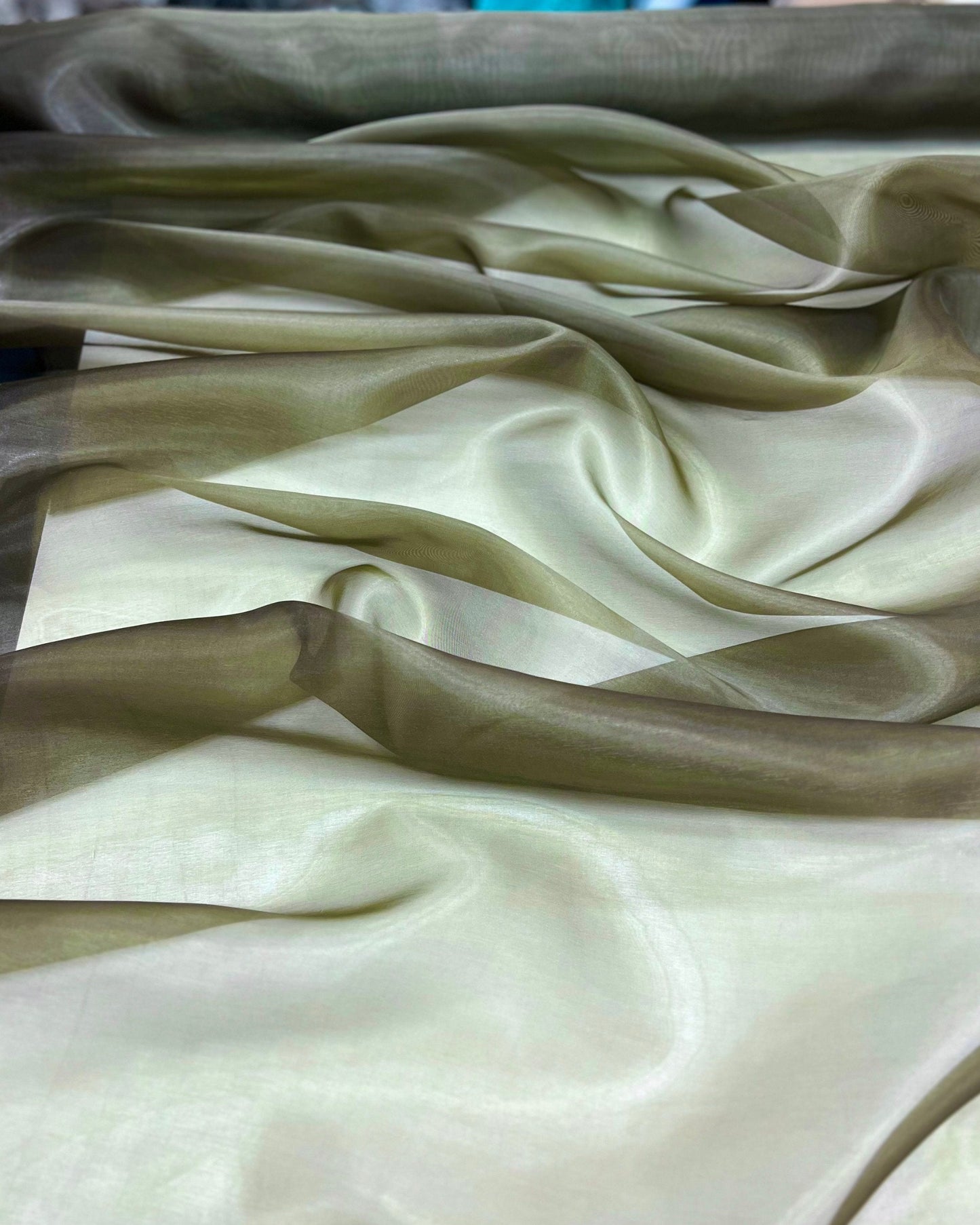 Organza fabri