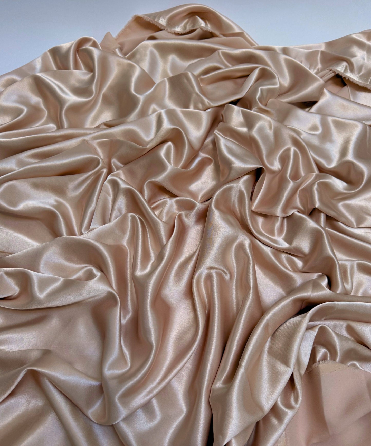 Nude Stretch satin